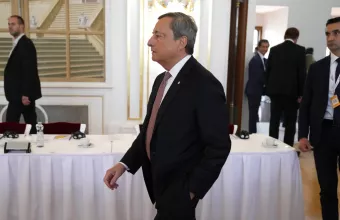 Μάριο Ντράγκι
