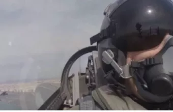 πιλότος F16