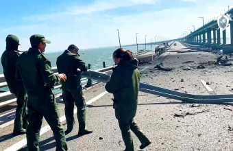 Λονδίνο: Η επίθεση στη γέφυρα της Κριμαίας «θα αγγίξει» τον Πούτιν – Σημαντικός ο στρατιωτικός αντίκτυπος 