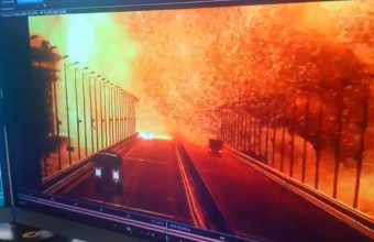 Πύρινη κόλαση: Η στιγμή της έκρηξης στη γέφυρα της Κριμαίας στο Στενό του Κερτς - Δείτε βίντεο