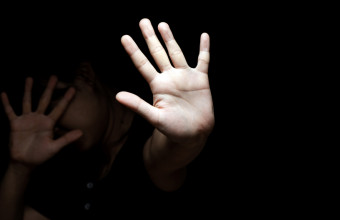 Πετράλωνα: Αδέρφια μηνύουν τους γονείς τους για σεξουαλική κακοποίηση