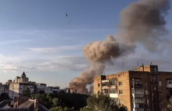 Ουκρανία: Ρωσική πυραυλική επίθεση έπληξε θερμοηλεκτρικό σταθμό στην Μπουρστούν 