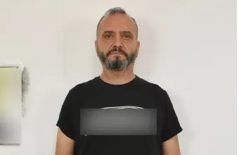 Κολωνός: Αυτός είναι ο 53χρονος που κατηγορείται πως βίαζε και εξέδιδε 12χρονη