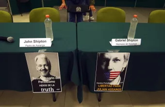 Τζούλιαν Ασάνζ