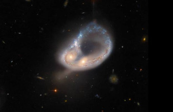 Σύγκρουση γαλαξιών