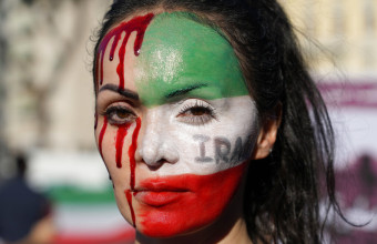 Εξέγερση ενάντια στη συστηματική ταπείνωση στο Ιράν 