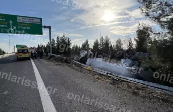 Λάρισα: Ανετράπη βυτιοφόρο με εύφλεκτο υλικό στον κόμβο της Γυρτώνης