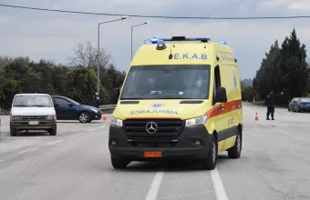 Λάρισα: Άφαντος ο οδηγός οχήματος που εγκατέλειψε δύο τραυματίες δικυκλιστές 