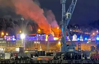 Βρετανία: Ισχυρή έκρηξη με νεκρό και αγνοούμενους σε πολυκατοικία στη νήσο Τζέρσεϊ