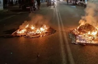 Επίθεση με μολότοφ στην Οικονομική Αστυνομία στον Δενδροπόταμο 