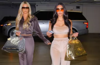Paris Hilton - Kim Kardashian