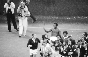 Pele