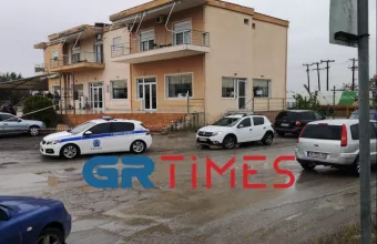 Θεσσαλονίκη: Σε διαθεσιμότητα ο αστυνομικός που πυροβόλησε τον 16χρονο Ρομά