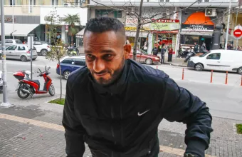 θεσσαλονικη ρομα πατερας 16χρονου