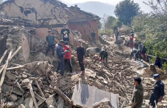 Σεισμός 5,6 βαθμών στο Νεπάλ: Τουλάχιστον 1 νεκρός και καταστροφές σπιτιών