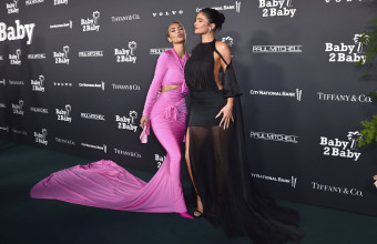 Kylie Jenner- Kim Kardashian