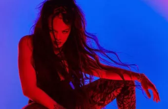 H Rihanna 