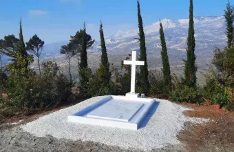 τάφος τέως βασιλιά