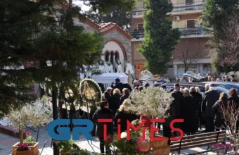κηδεία αστυνομικού και του 15χρονου γιου του