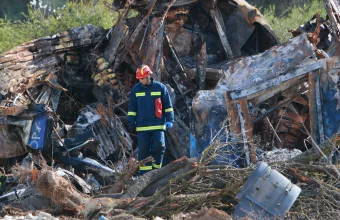 «Βαγόνι 3, θέση 74»- Συγκλονιστική μαρτυρία επιζήσασας της τραγωδίας των Τεμπών