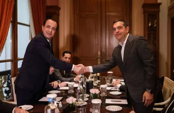 χριστοδουλίδης τσίπρας