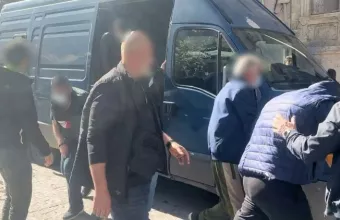 αρχαιοκάπηλοι