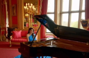 Eurovision 2023: Η Κέιτ Μίντλετον έπαιξε το «Stefania» στο πιάνο