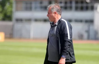 Στο αυτόφωρο ο προπονητής Δημήτρης Καλαϊτζίδης 