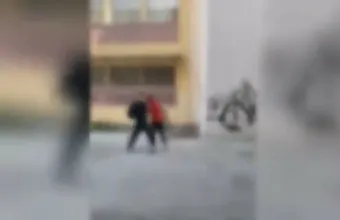 Σέρρες: Άγριο ξύλο μεταξύ μαθητών σε προαύλιο σχολείου - Δείτε βίντεο