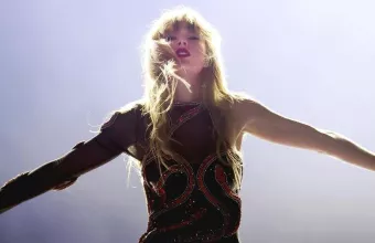 H Taylor Swift