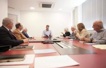 Μητσοτάκης με πολύτεκνους