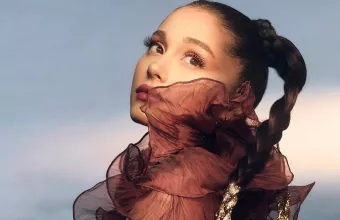 Η Ariana Grande 