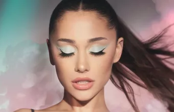 Η Ariana Grande