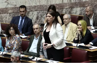 Ζωή Κωνσταντοπούλου