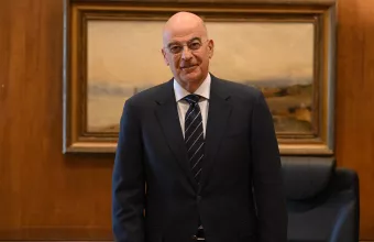 Δένδιας