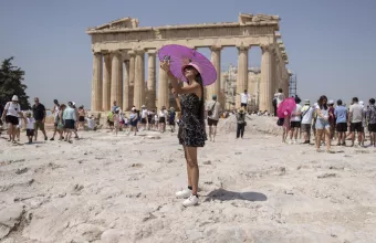 Ακρόπολη με καύσωνα