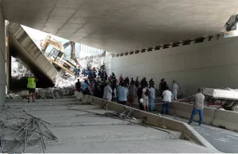 Κατάρρευση γέφυρας στην Πάτρα