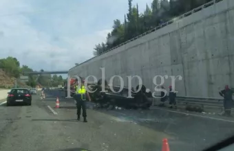 Σοβαρό τροχαίο στην ΕΟ Πατρών-Κορίνθου με δύο τραυματίες