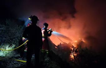 Καύσωνας στη Μεσόγειο: Πυρκαγιές στην Πορτογαλία- Σε συναγερμό η Ισπανία