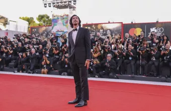 O Adam Driver