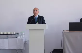 Γιάννης Οικονόμου