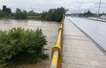 Λάρισα: Ανέβηκε επικίνδυνα η στάθμη του Πηνειού