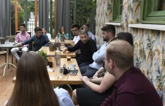 Συνάντηση Ανδρουλάκη με νέους στα Ιωάννινα 