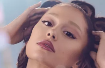 Η Ariana Grande