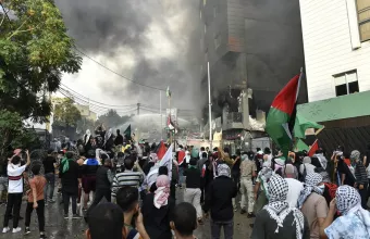 Το Φόρειν Όφις παροτρύνει επίσης τους Βρετανούς που βρίσκονται στον Λίβανο να εγκαταλείψουν τη χώρα 