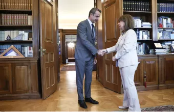 Μητσοτάκης Σακελλαροπούλου