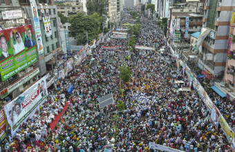 Μπανγκλαντές: Καμία αύξηση στους μισθούς εργαζόμενους στις βιομηχανίες ρούχων λέει η κυβέρνηση