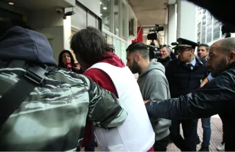 Γυναικοκτονία στη Σαλαμίνα: Η πρώην σύντροφος του 71χρονου τον είχε καταγγείλει για ενδοοικογενειακή βία