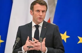 Μακρόν σε Πούτιν: Δεν θα αποδυναμωθεί η υποστήριξη της Γαλλίας στο Κίεβο