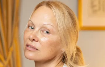 H Pamela Anderson